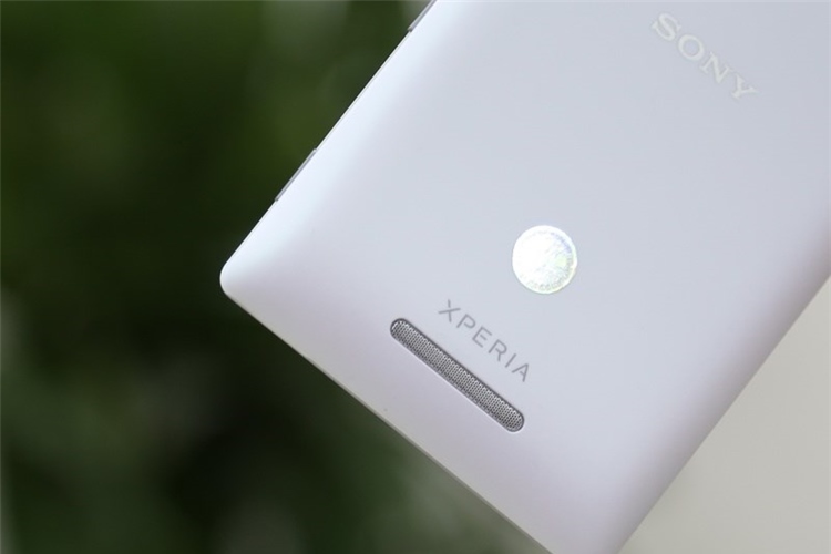 Điện thoại Sony Xperia C C2305