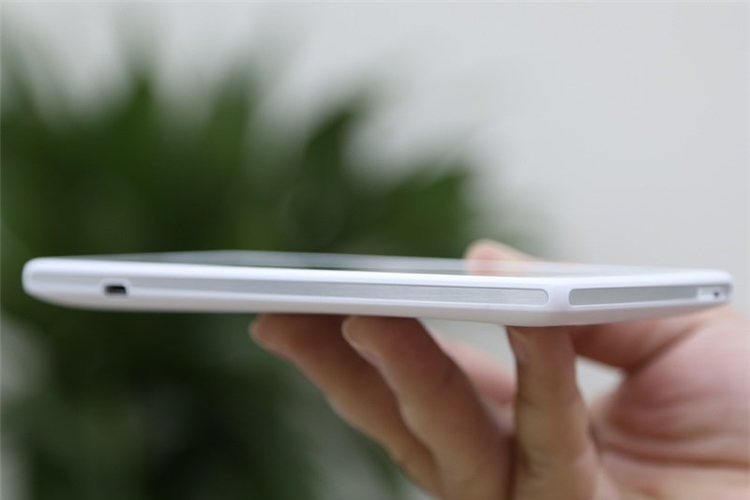 Điện thoại Sony Xperia C C2305