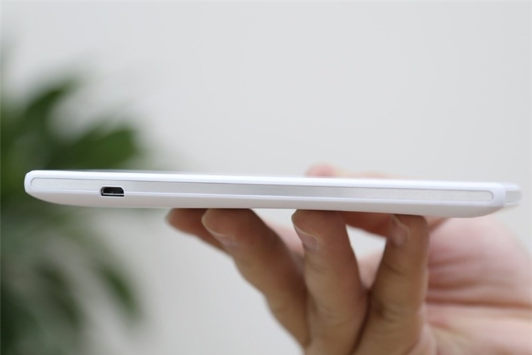 Điện thoại Sony Xperia C C2305