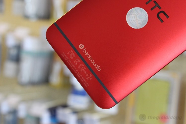 Điện thoại HTC One (Red)