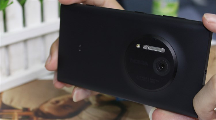 Điện thoại Nokia Lumia 1020