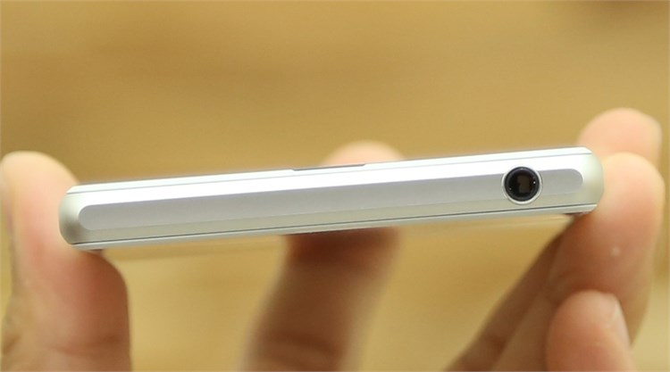 Điện thoại Sony Xperia Z1 C6902