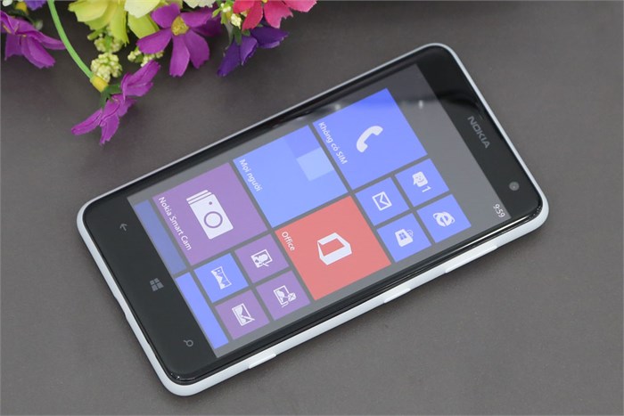 Điện thoại Nokia Lumia 625