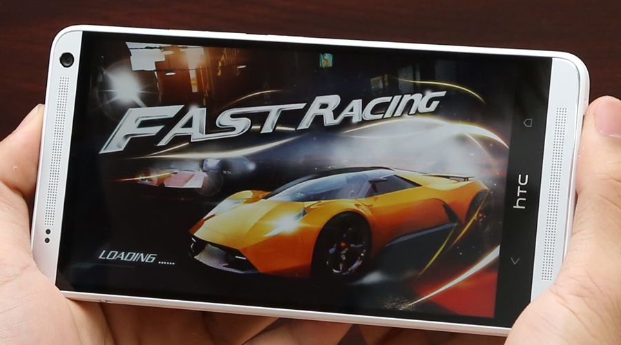 <p>Cấu h&igrave;nh 4 nh&acirc;n mạnh mẽ mang đến khả năng chạy đa nhiệm, chơi game nặng mượt m&agrave;.</p>