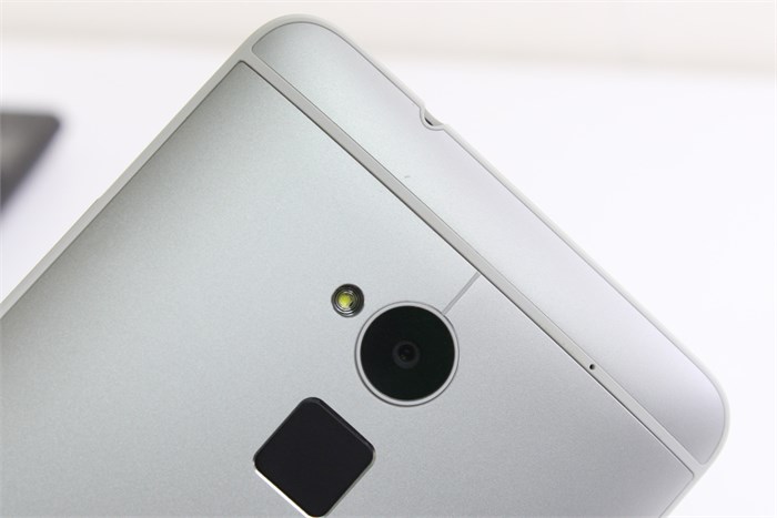 Điện thoại HTC One Max Màu Bạc