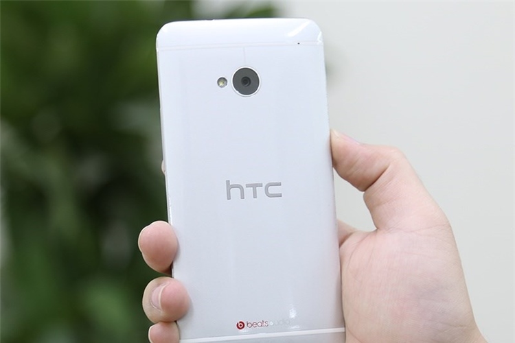 Điện thoại HTC One 16GB