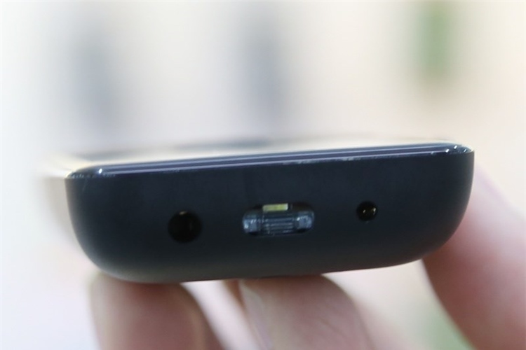 Điện thoại Nokia 107 Màu Đen