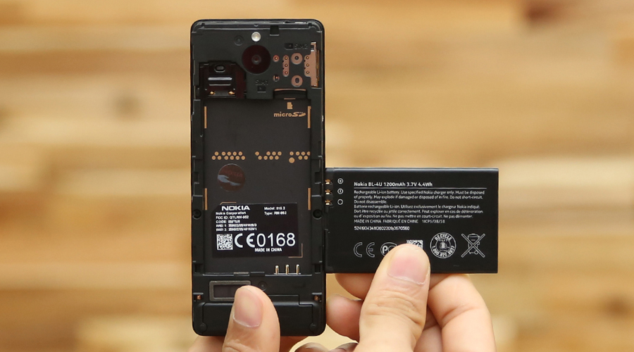 <p>Dung lượng pin l&agrave; 1200mAh th&igrave; thiết bị cho bạn ở chế độ chờ v&agrave;i tuần v&agrave; tr&ograve; chuyện cả ng&agrave;y kh&ocirc;ng lo hết pin</p>