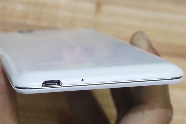 Điện thoại OPPO Find Mirror R819