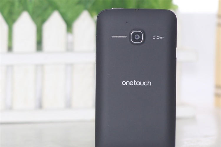 Điện thoại Alcatel One Touch Soleil 5021E Màu Đen