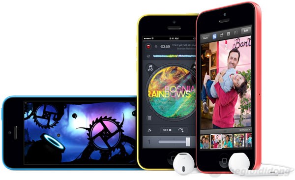 iPhone 5C có nhiều tính năng hấp dẫn của iOS 7