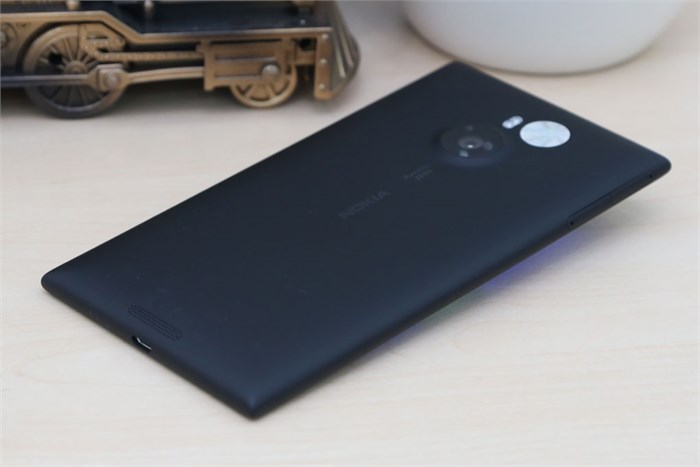 Điện thoại Nokia Lumia 1520