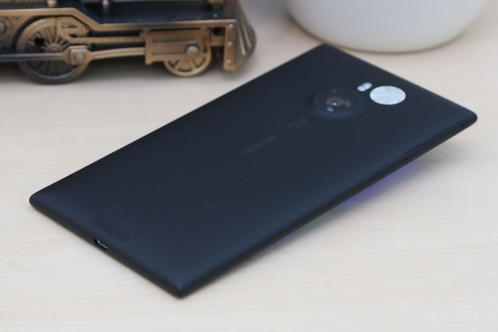 Điện thoại Nokia Lumia 1520