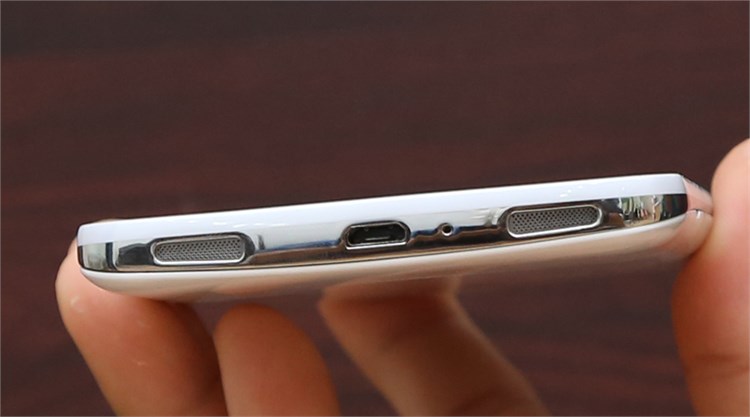 Điện thoại LG G Pro Lite Dual D686 Màu Trắng