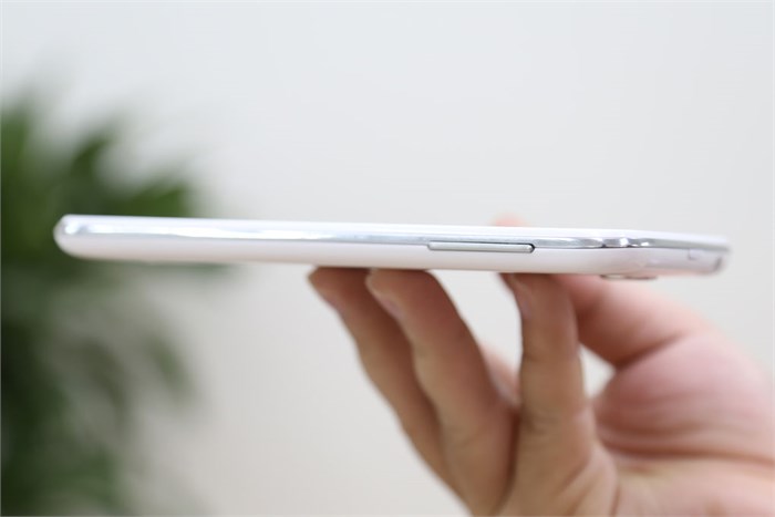 Điện thoại Lenovo A850 Màu Trắng