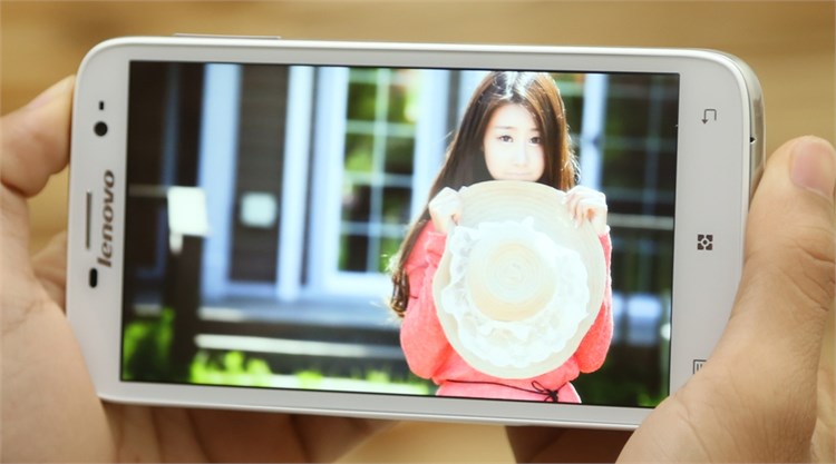 Điện thoại Lenovo A850 Màu Trắng