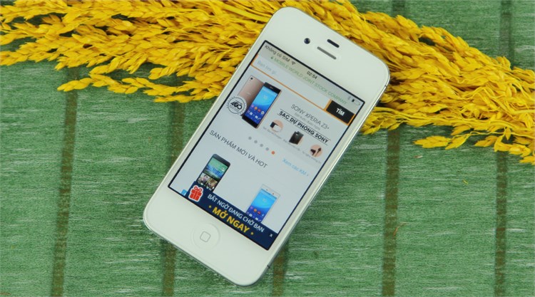 Điện thoại iPhone 4S 8GB