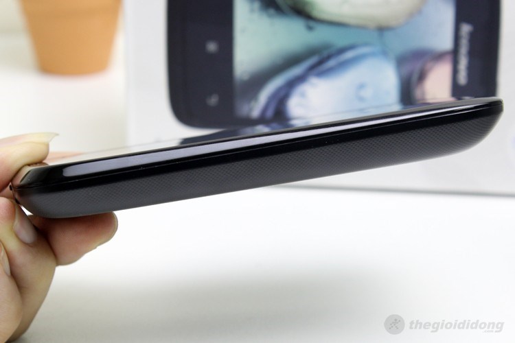 Điện thoại Lenovo A269i