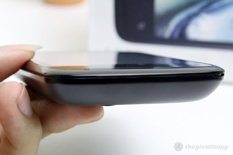 Điện thoại Lenovo A269i