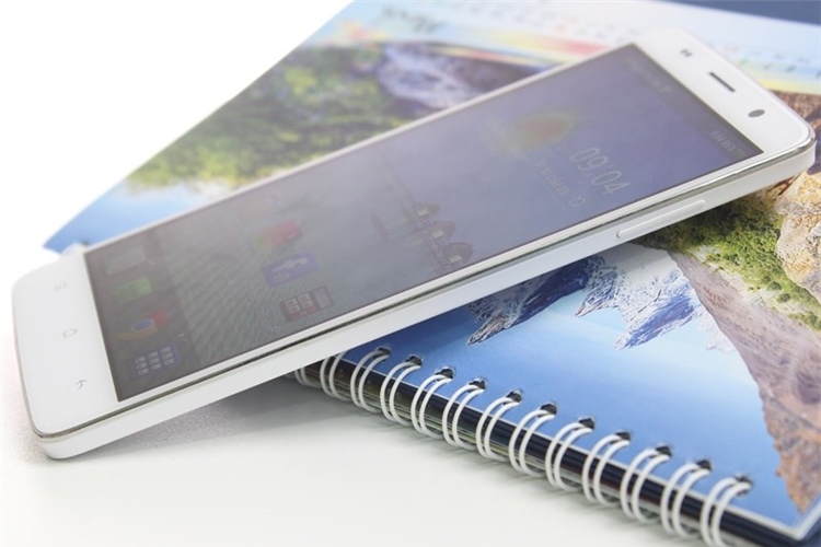 Điện thoại OPPO Find Way S U707