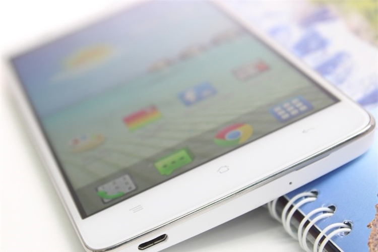 Điện thoại OPPO Find Way S U707