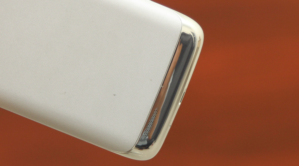 Điện thoại Lenovo S650