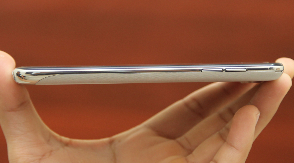 Điện thoại Lenovo S650