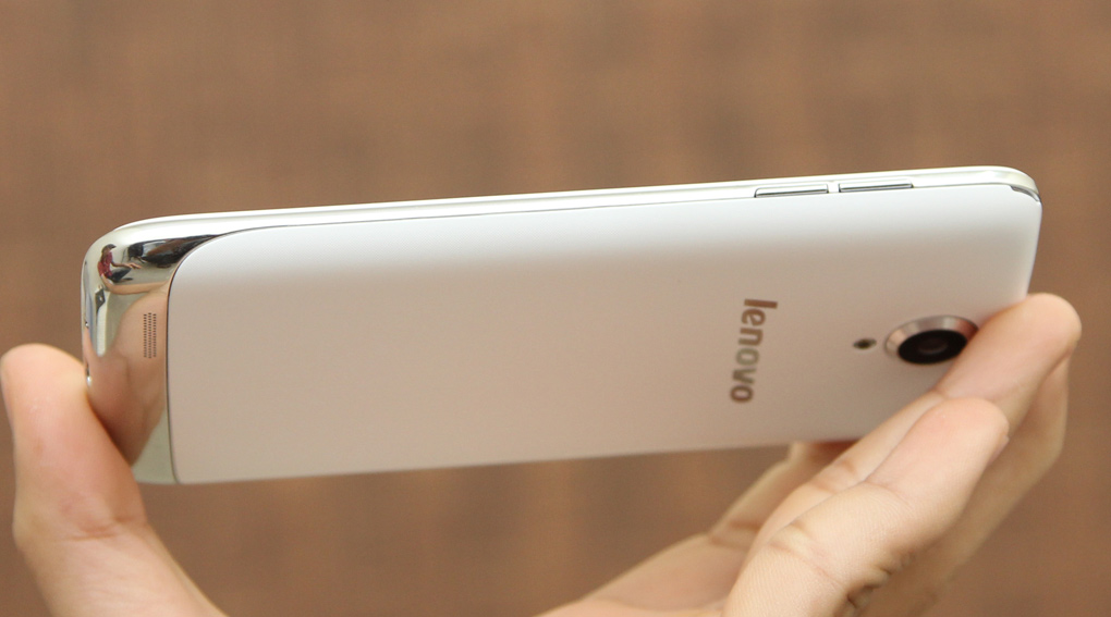 Điện thoại Lenovo S650
