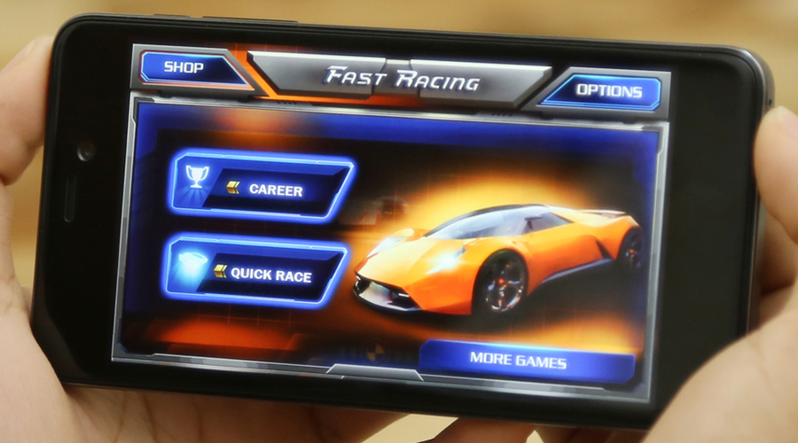 <p>Bộ xử l&yacute; 4 nh&acirc;n, tốc độ xử l&yacute; cao cho ph&eacute;p bạn mở c&ugrave;ng l&uacute;c nhiều chương tr&igrave;nh, chơi game khoẻ hơn</p>