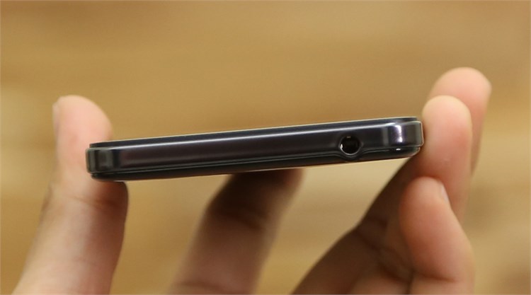 Điện thoại Q-Smart Dream SI