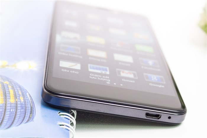 Điện thoại Q-Smart Dream SI