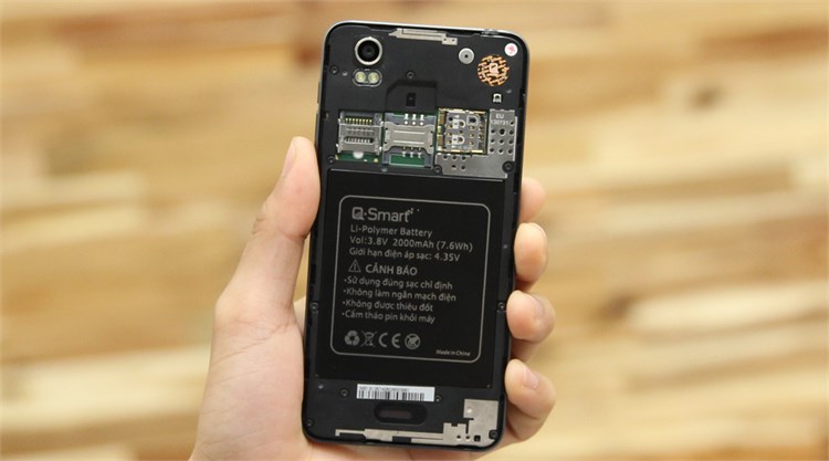 Điện thoại Q-Smart Dream EI