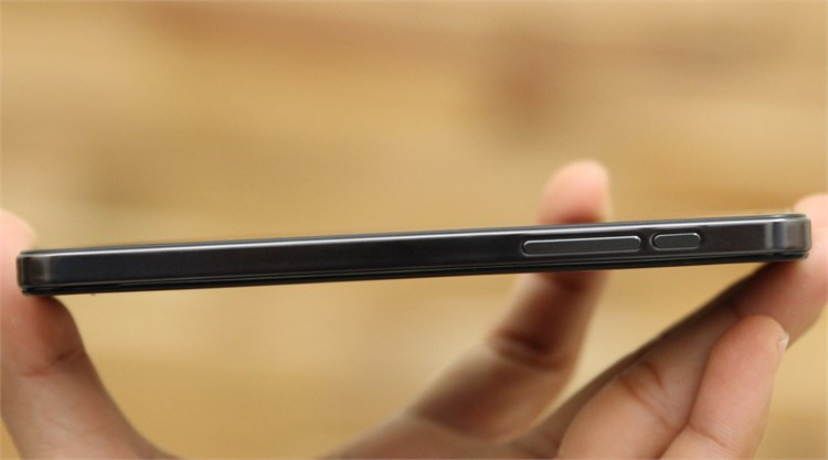 Điện thoại Q-Smart Dream EI