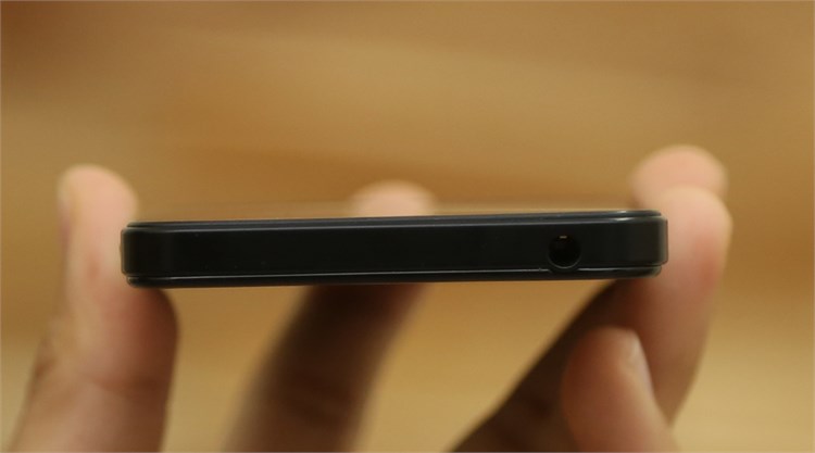 Điện thoại Q-Smart Dream EIII