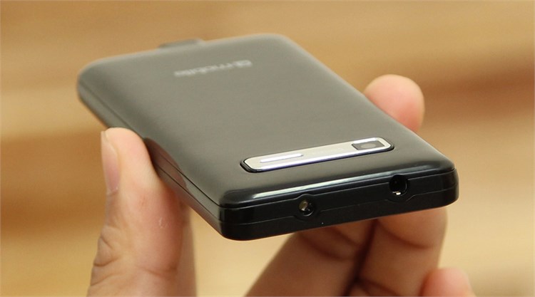 Điện thoại Q-Mobile C500