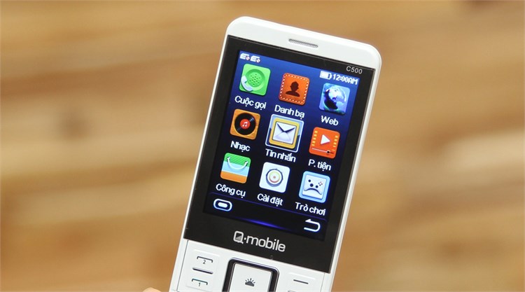 Điện thoại Q-Mobile C500 Màu Trắng