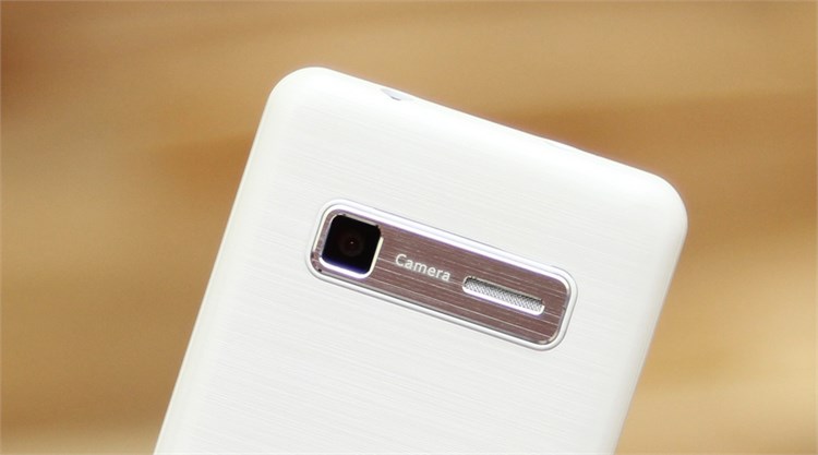 Điện thoại Q-Mobile C500 Màu Trắng