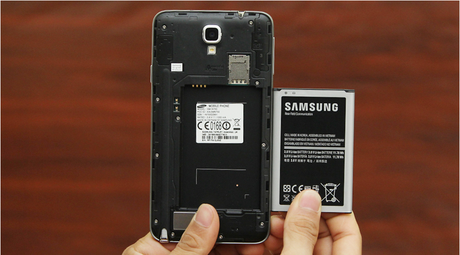 <p>Dung lượng pin 3100 mAh để bạn c&oacute; thể thoả sức l&agrave;m việc v&agrave; giải tr&iacute; cả ng&agrave;y</p>