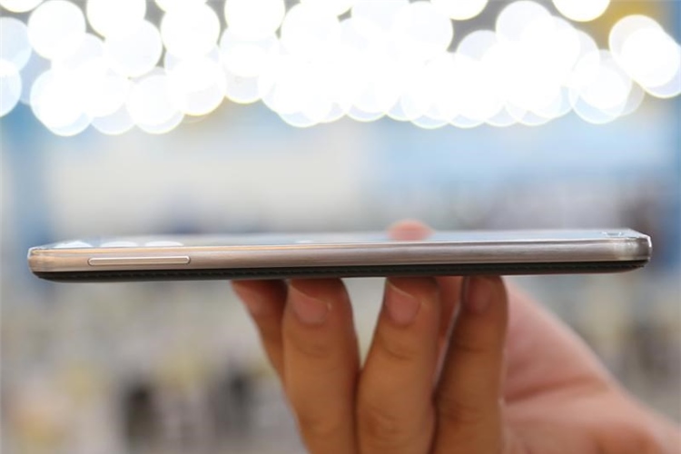 Điện thoại Samsung Galaxy Note 3 Neo