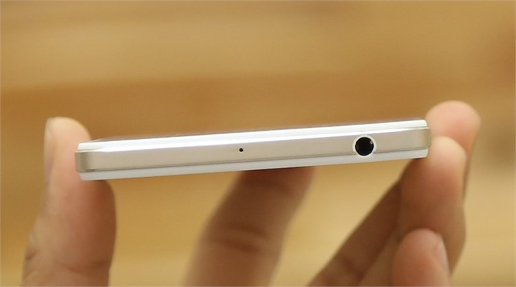 Điện thoại OPPO R1 R829