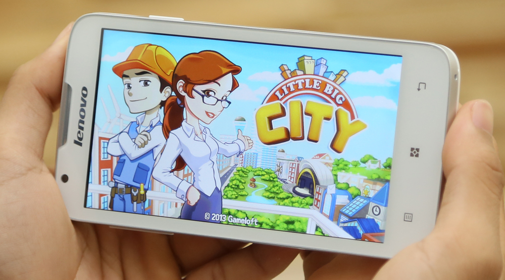 <p>Cấu h&igrave;nh 4 nh&acirc;n kết hợp với hệ điều h&agrave;nh Android 4.2.2 nhiều ứng dụng, game th&uacute; vị để bạn l&agrave;m việc v&agrave; giải tr&iacute; hiệu quả.</p>