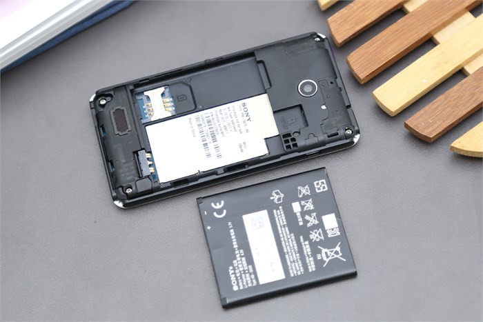 Điện thoại Sony Xperia E1