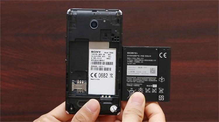 Điện thoại Sony Xperia E1