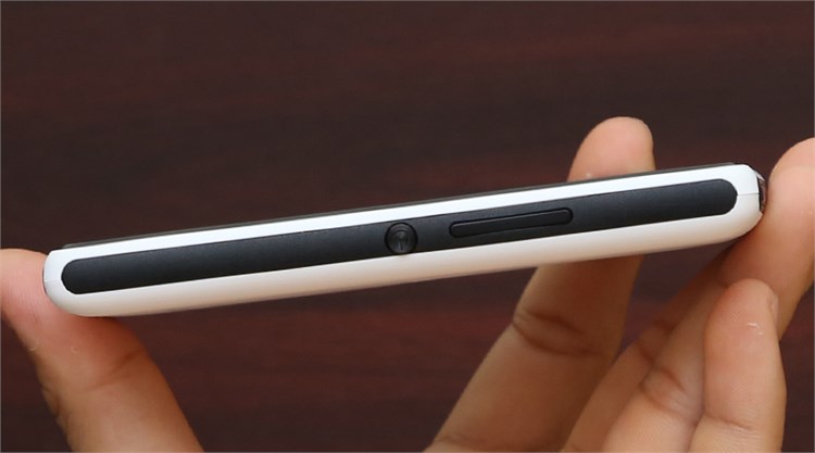 Điện thoại Sony Xperia E1