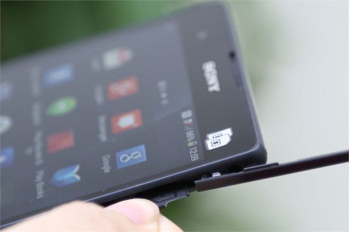 Điện thoại Sony Xperia T2 Ultra Màu Đen