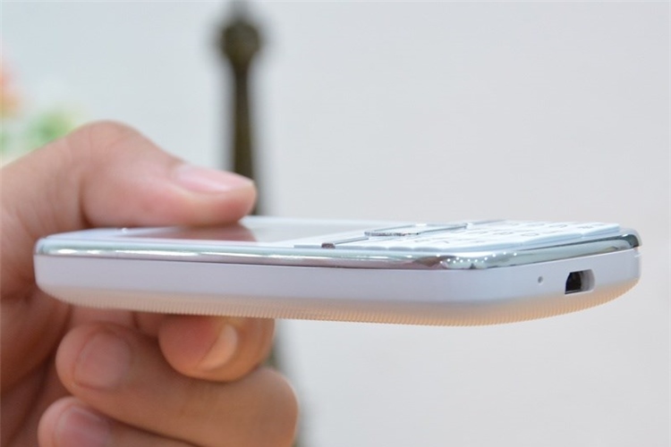 Điện thoại Mobiistar B222