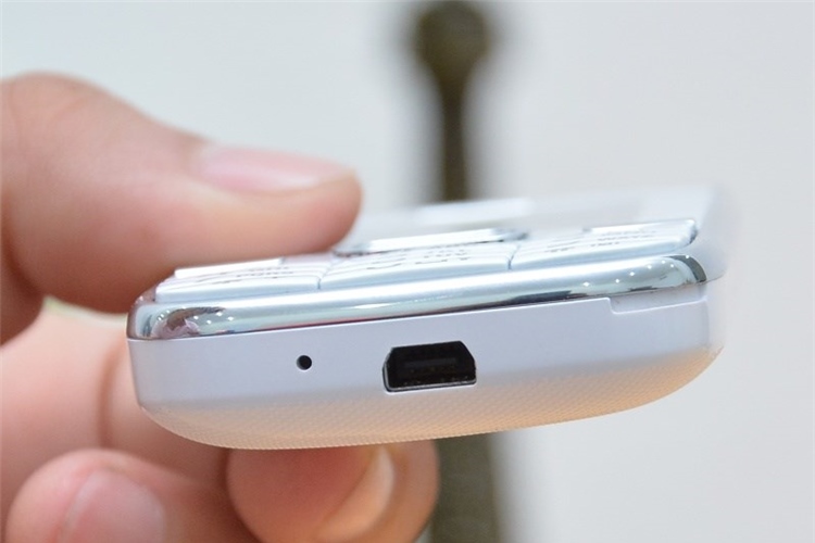 Điện thoại Mobiistar B222