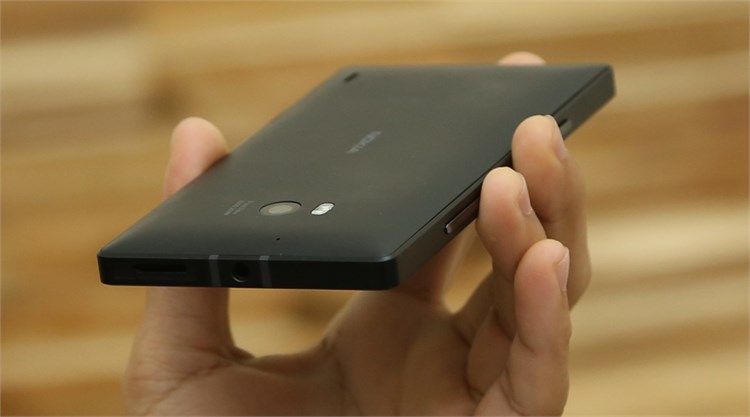 Điện thoại Nokia Lumia 930