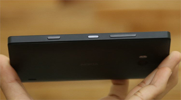 Điện thoại Nokia Lumia 930