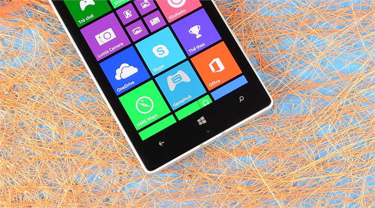 Điện thoại Nokia Lumia 930